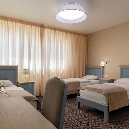 Hotel Sinchronas Telšiai Zewnętrze zdjęcie