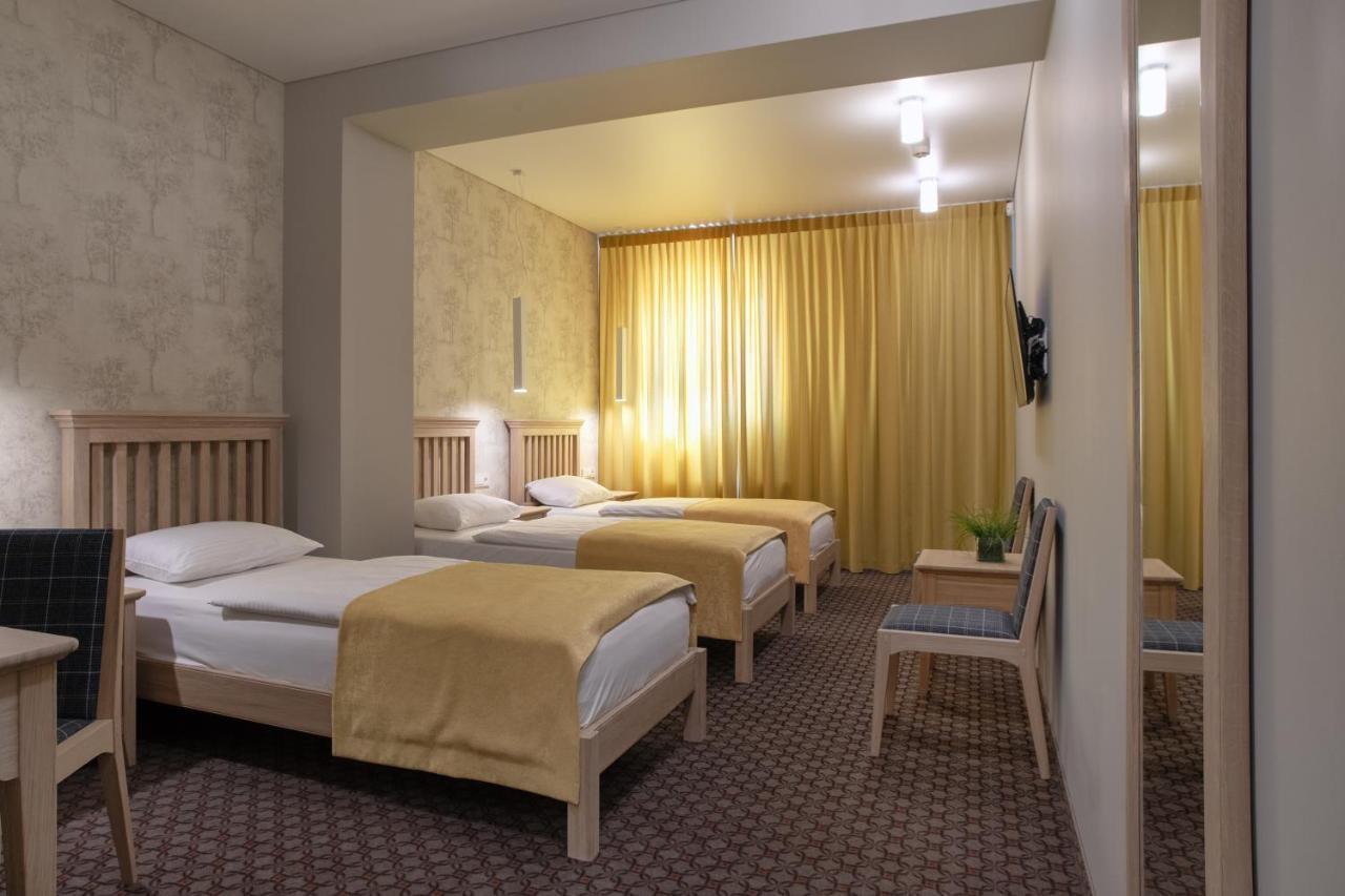 Hotel Sinchronas Telšiai Zewnętrze zdjęcie